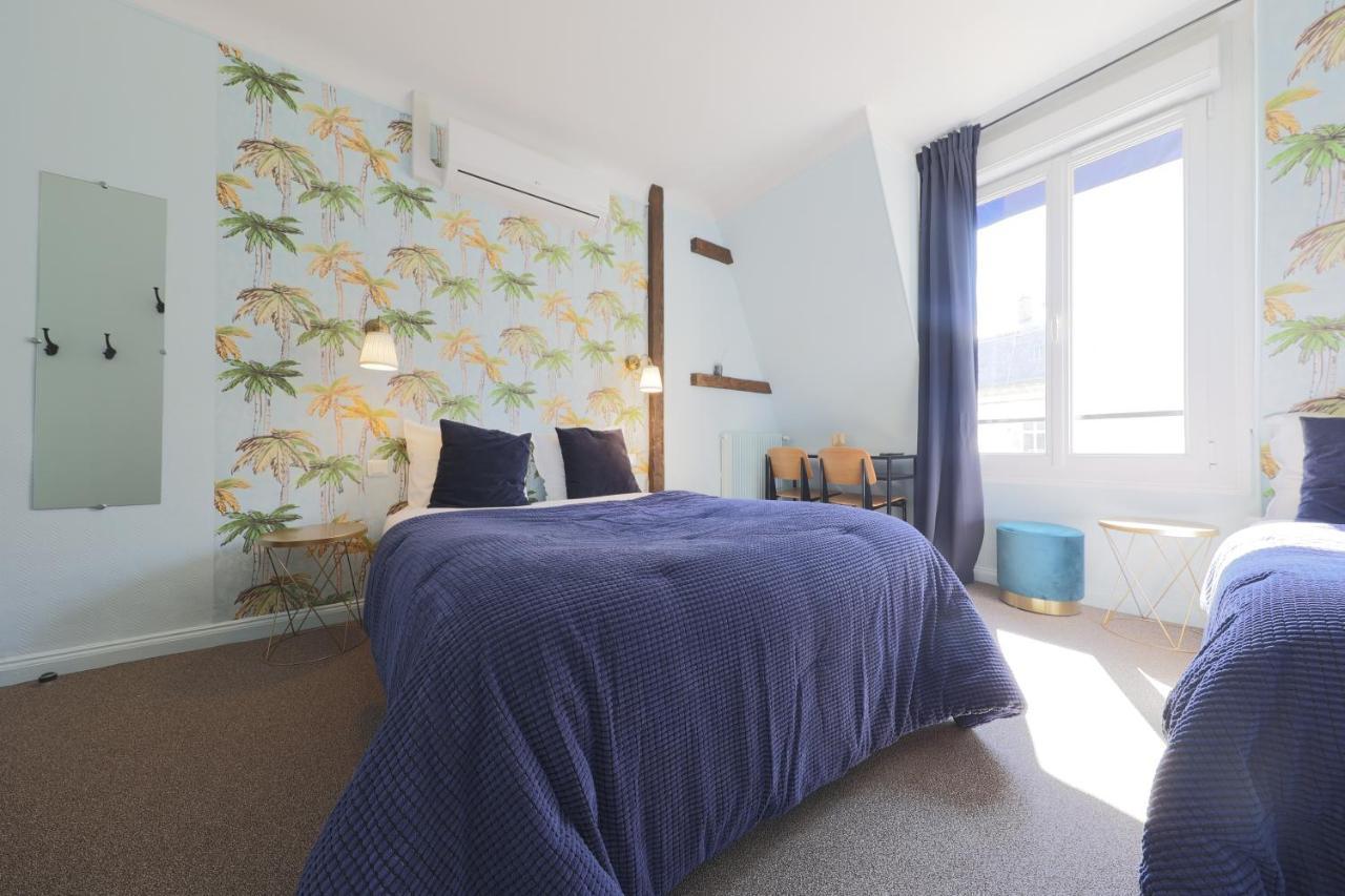 Hotel Azur 2*