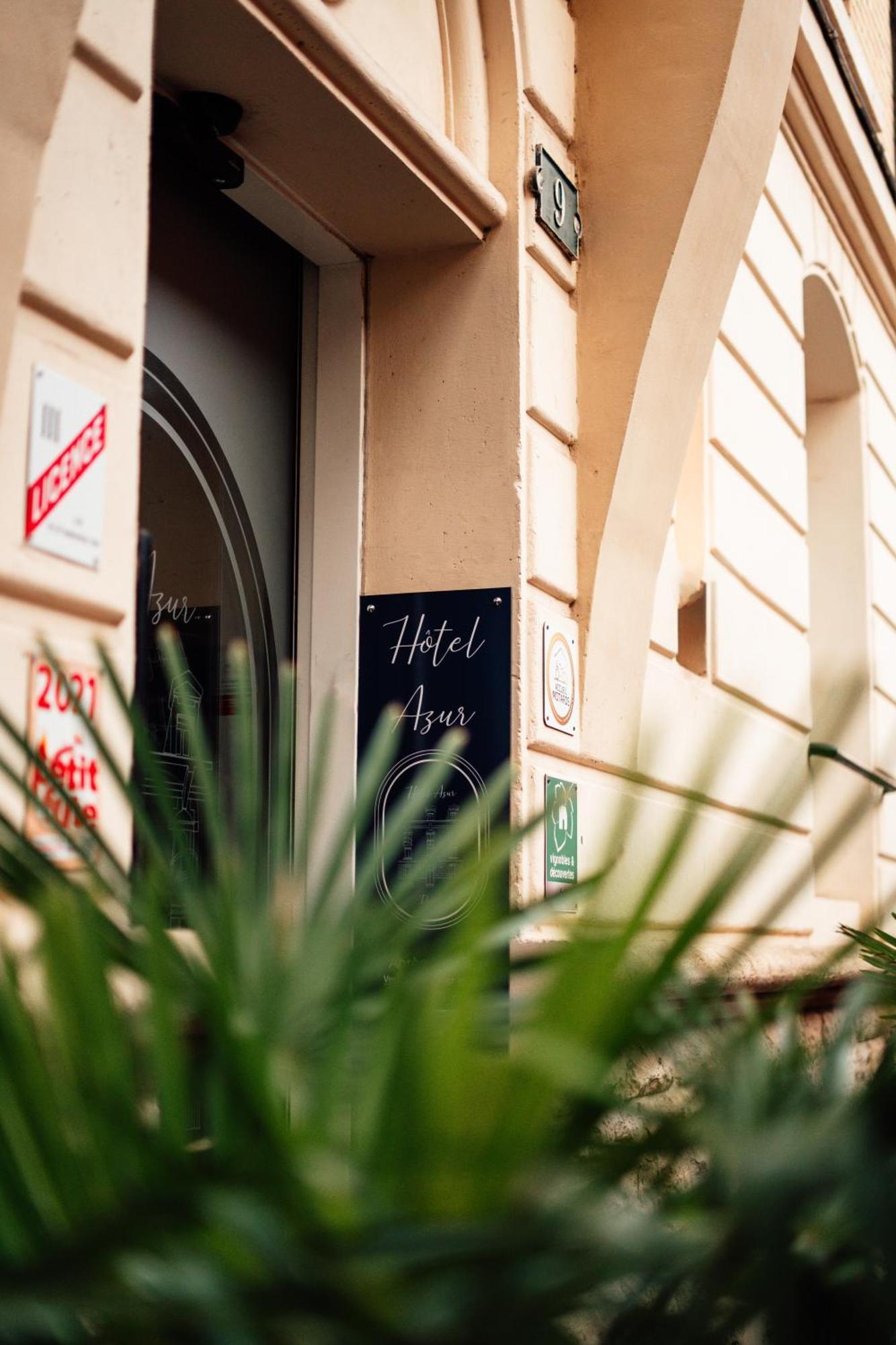 Azur Hotel
